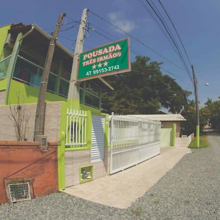 Pousada Tres Irmaos Penha  Bagian luar foto
